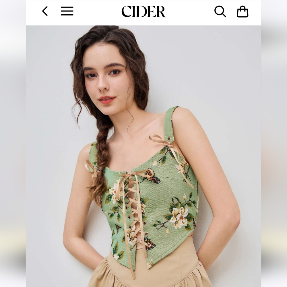 FLORAL & BUTTERFLY LACE UP CROP TANK TOP